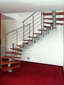 Luxusní tvarové schodiště, nerez zábradlí